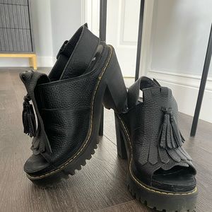 Dr martens platform sandal